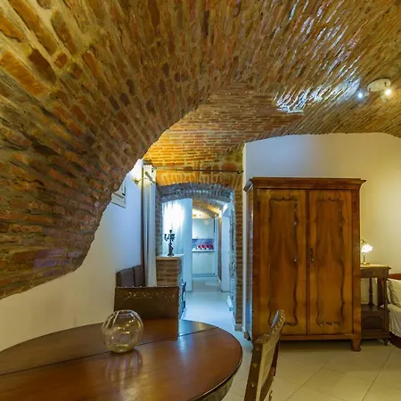 Kronhaus Guest house