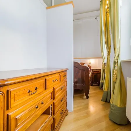 Kronhaus 3*
